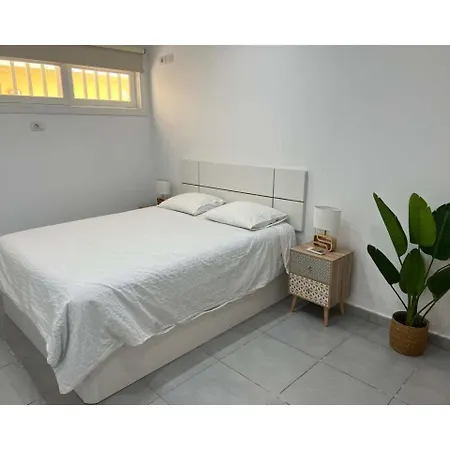 Mare 107 - One Bed Appartement *